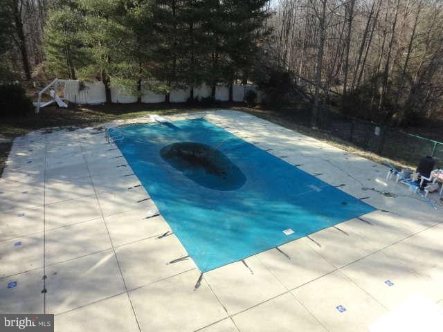 6420 Solomons Island Road Tracys Landing, MD 20779 - Photo 10 of 30 Inground Concrete Pool