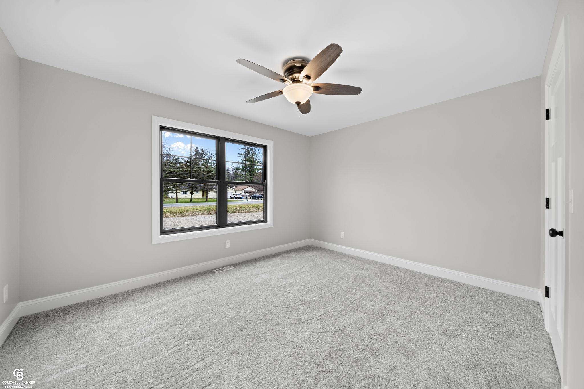 4044 Krafft Road Fort Gratiot, MI 48059 - Photo 21 of 39 50127420-28.JPG