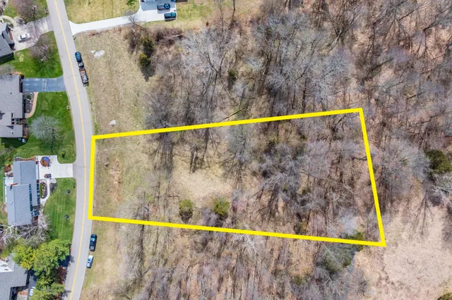 $654,000 | 414 Midlakes Boulevard, Plainwell, MI 49080