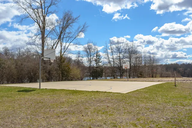 $654,000 | 414 Midlakes Boulevard, Plainwell, MI 49080