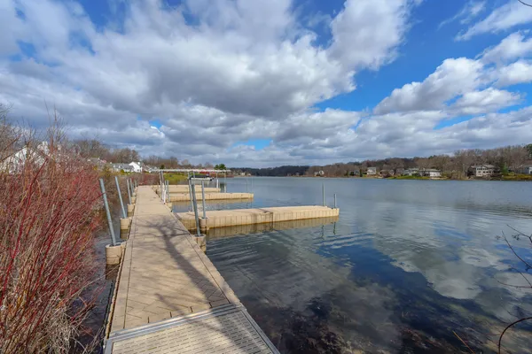 $590,815 | 414 Midlakes Boulevard, Plainwell, MI 49080