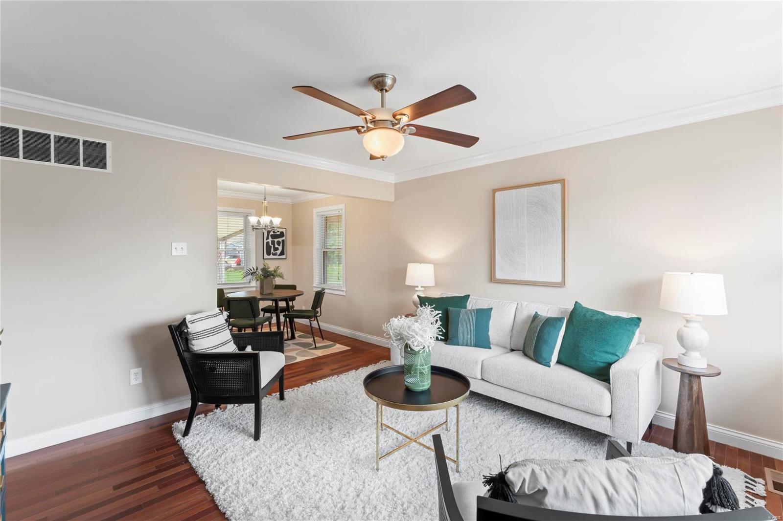 10924 Tesson Ferry Road St. Louis, MO 63123 - Photo 4 of 31 Gallery Image 4
