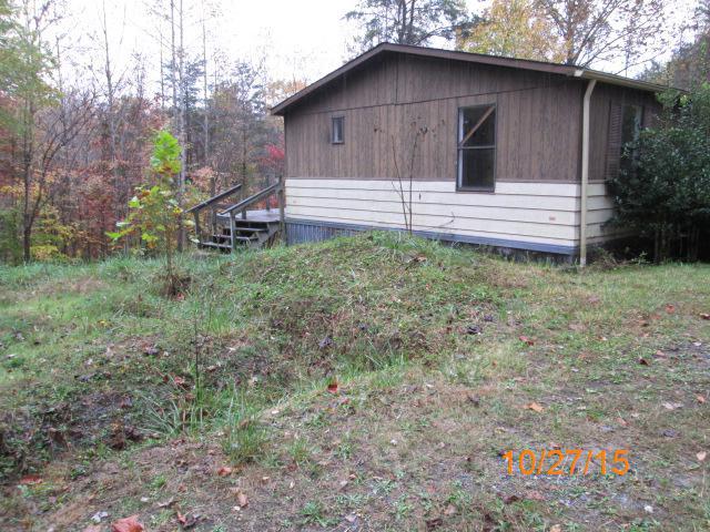 109 Meadowlark Road Blue Ridge, VA 24064 - Photo 5 of 22 IMG_4957 dated