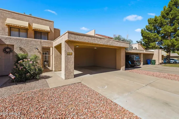 $319,900 | 27 East Betty Elyse Lane, Phoenix, AZ 85022