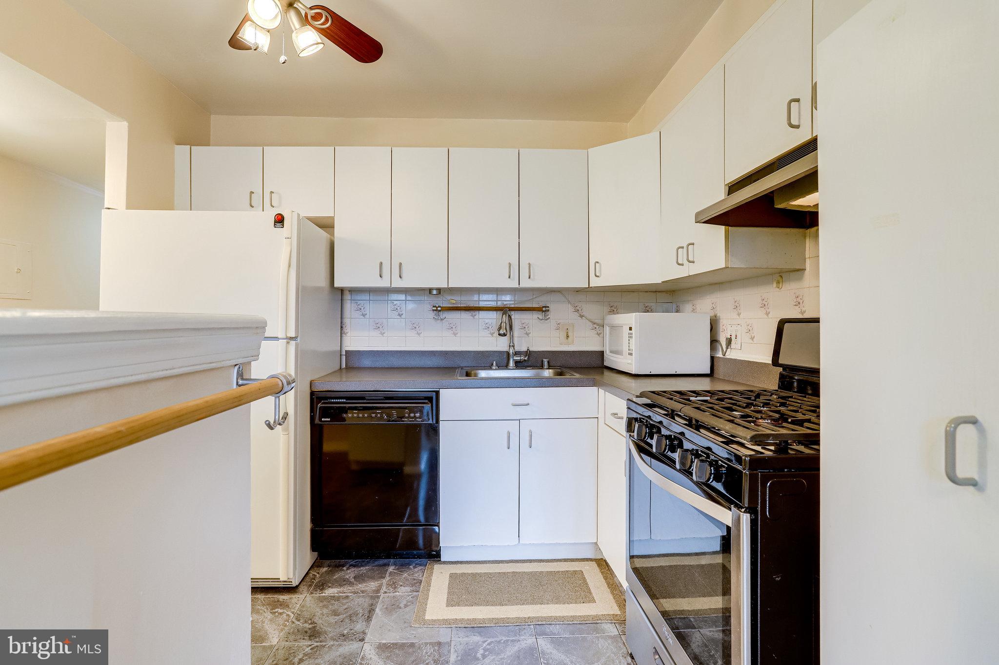 5017 7th Road South, Unit 201 Arlington, VA 22204 - Photo 13 of 31