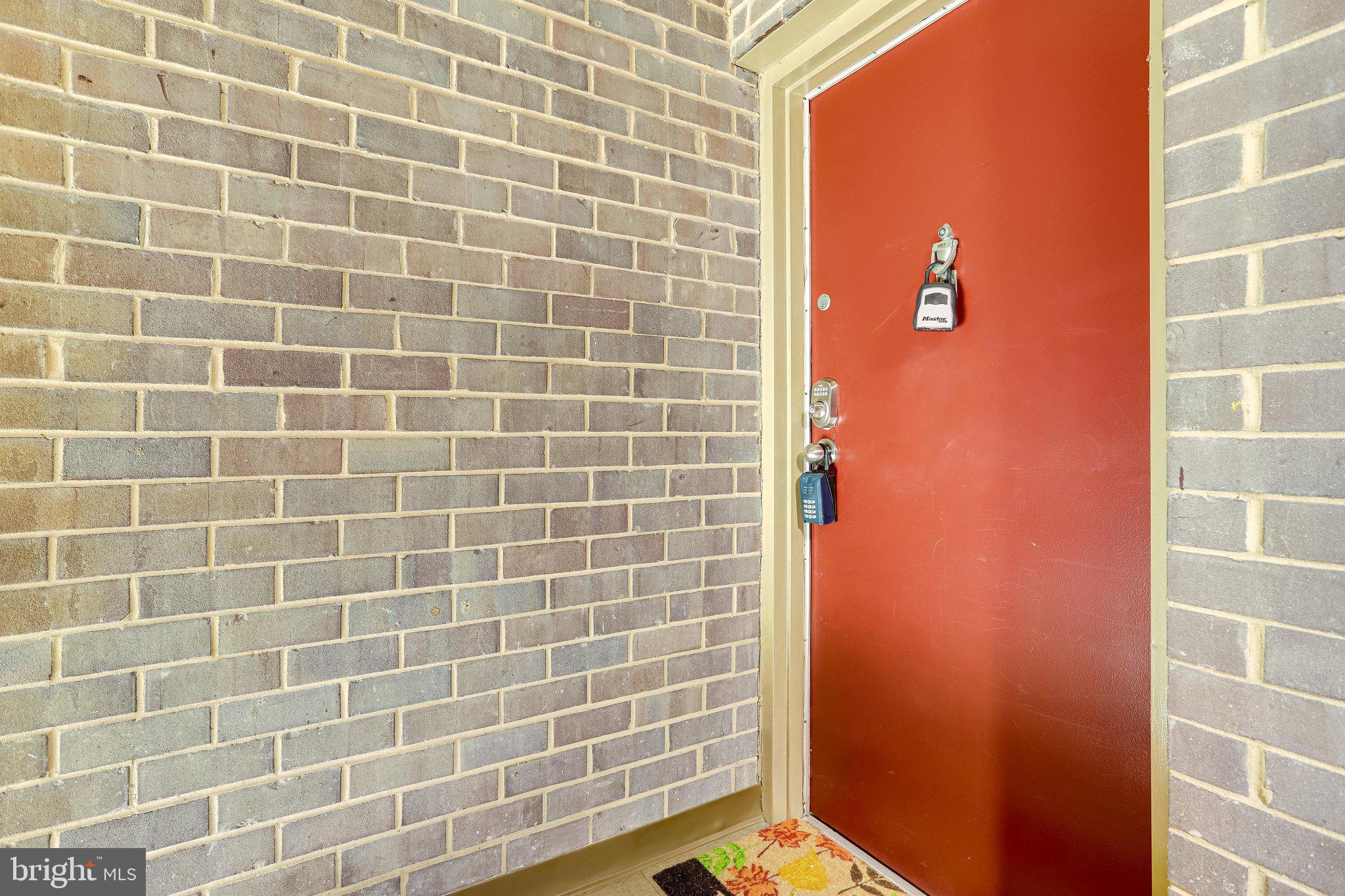 5017 7th Road South, Unit 201 Arlington, VA 22204 - Photo 23 of 31