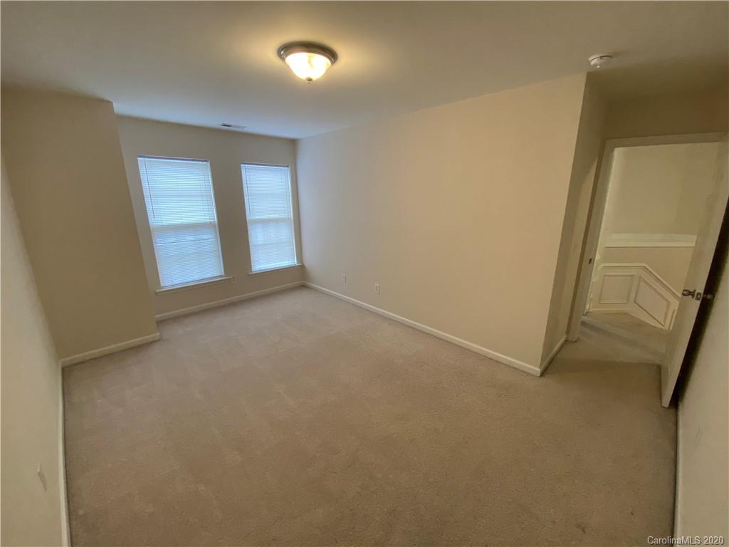 2736 Laurel Cherry Street Raleigh, NC 27612 - Photo 9 of 14