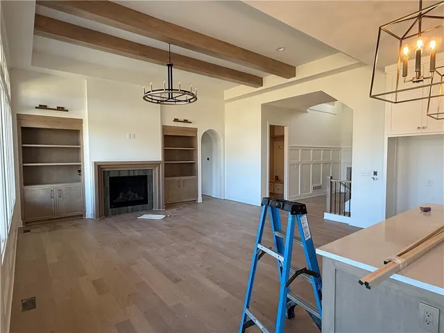 $889,000 | 18501 Mohawk Lane, Overland Park, KS 66085