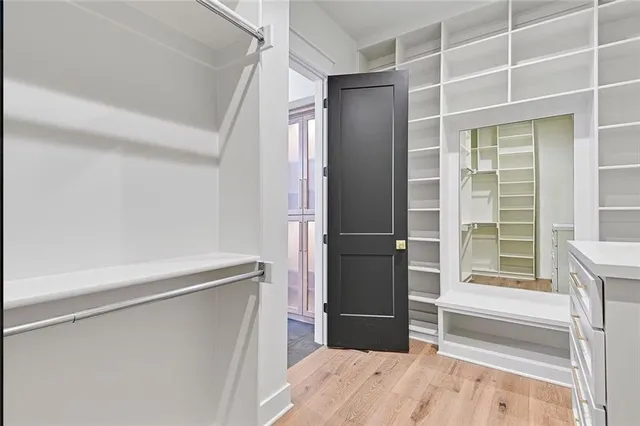 $874,000 | 18501 Mohawk Lane, Overland Park, KS 66085