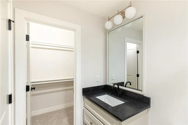 $889,000 | 18501 Mohawk Lane, Overland Park, KS 66085