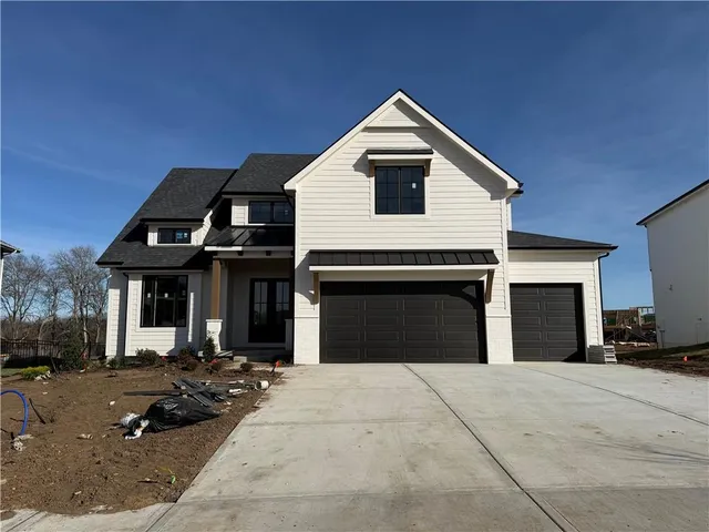 $874,000 | 18501 Mohawk Lane, Overland Park, KS 66085