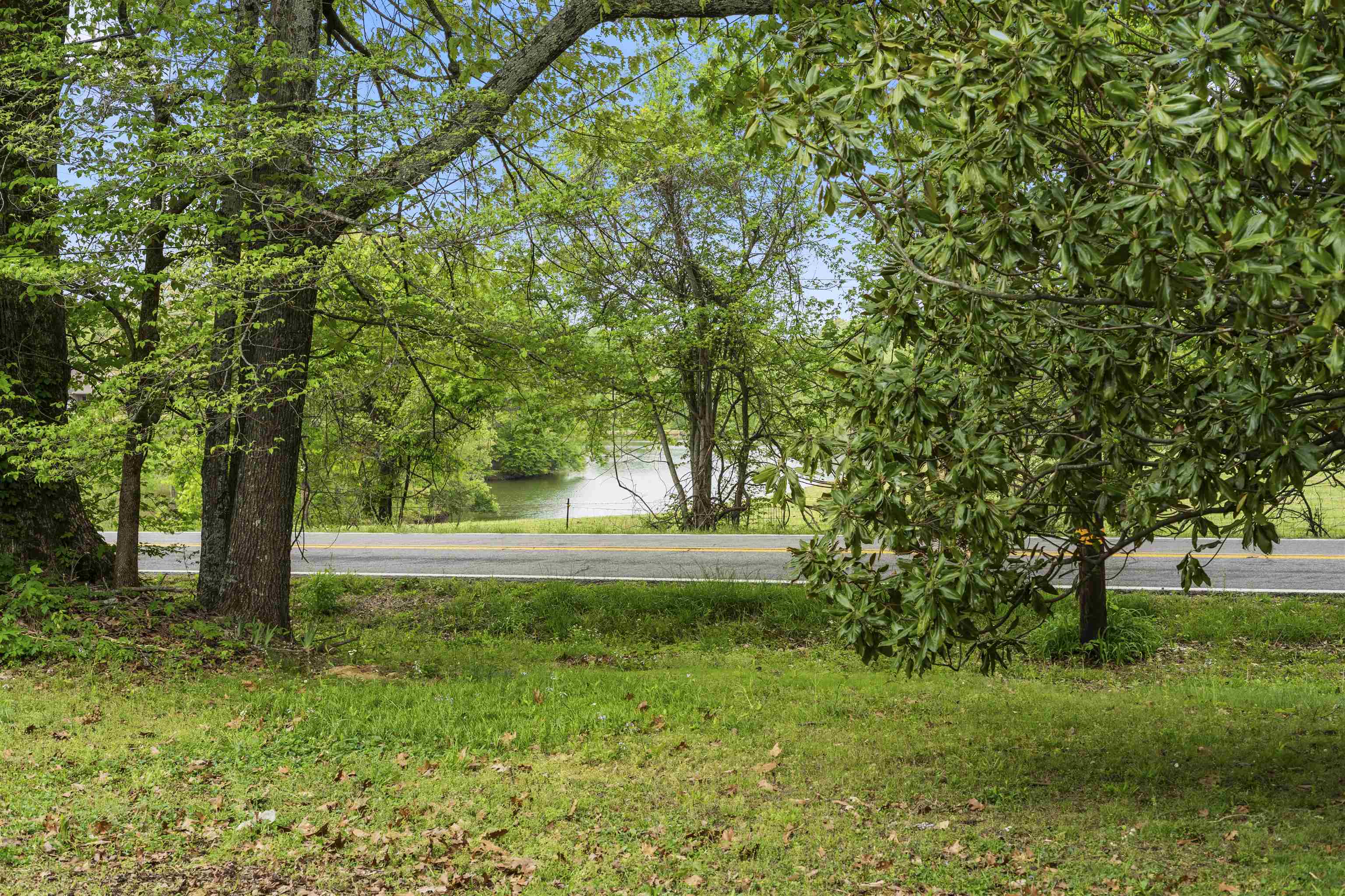 17 Walnut Road Munford, TN 38058 - Photo 11 of 20 View of yard featuring a water view