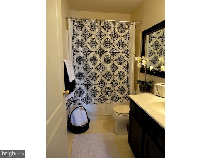 4510 Old Oak Road Doylestown, PA 18902 - Photo 11 of 25 Gallery Image 11