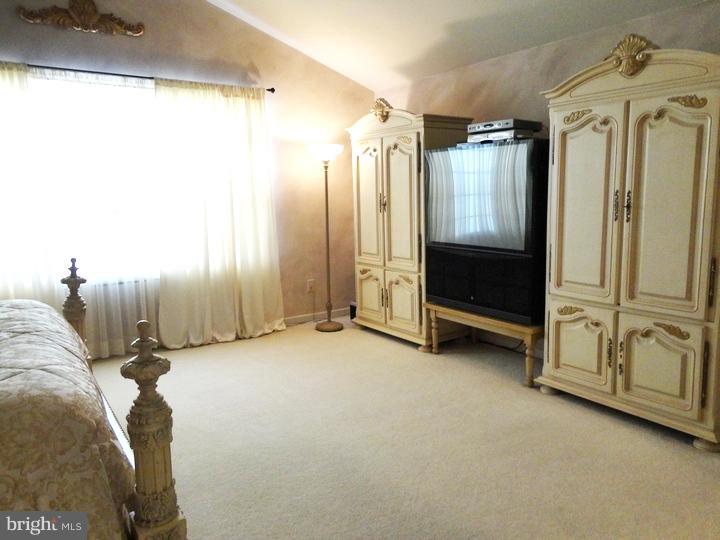 4510 Old Oak Road Doylestown, PA 18902 - Photo 16 of 25 Gallery Image 16