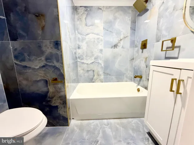 $290,000 | 1942 South 56th Street, Philadelphia, PA 19143