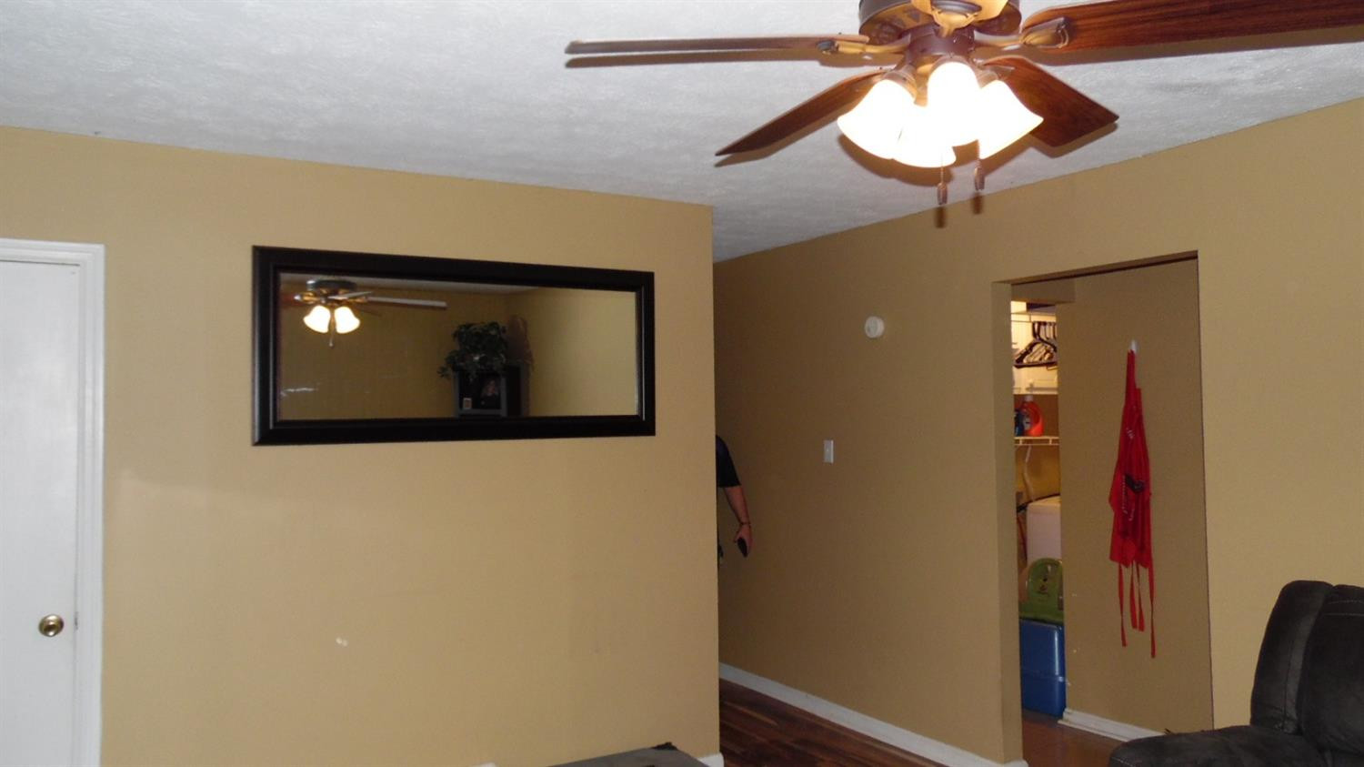 368 Dunroven Road Versailles, KY 40383 - Photo 3 of 21 Photo 3