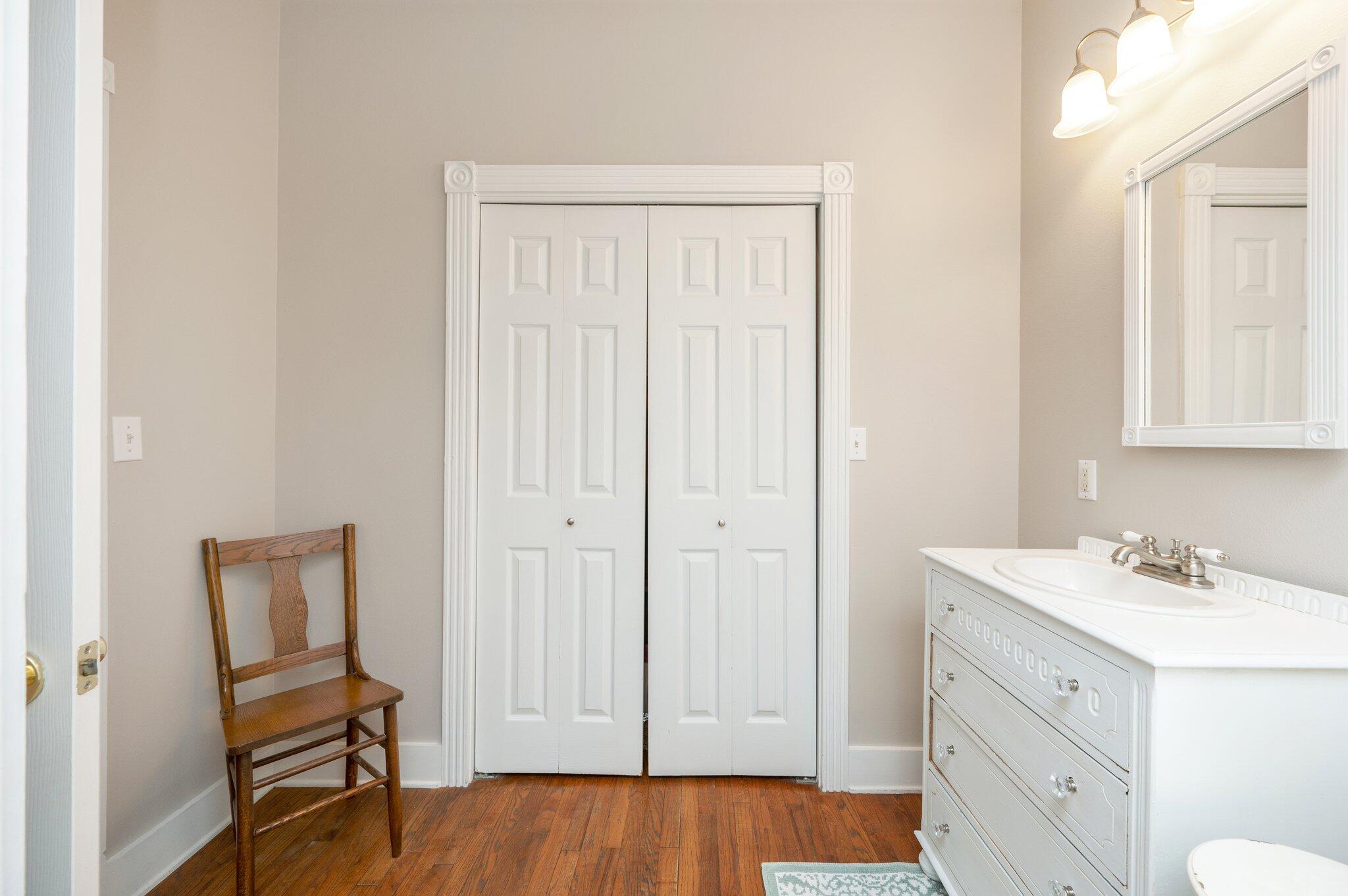 5847 Dairy Road Baker, FL 32531 - Photo 26 of 72 a bathroom with a sink and a mirror