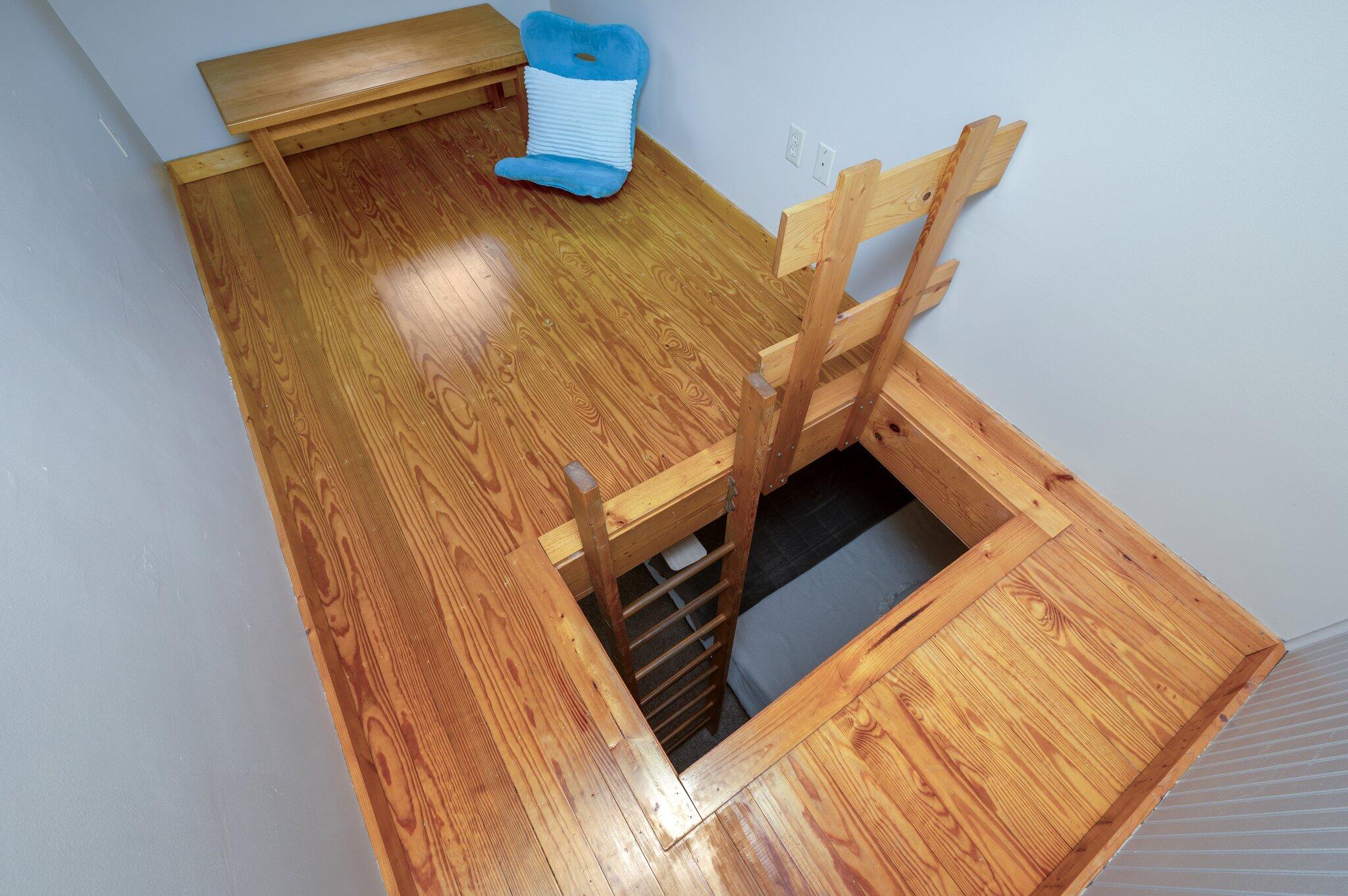 5847 Dairy Road Baker, FL 32531 - Photo 40 of 72 a view of an empty room with wooden floor