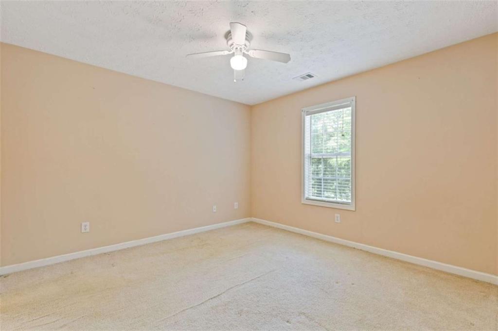 15 Twin Lakes Road Winder, GA 30680 - Photo 6 of 32