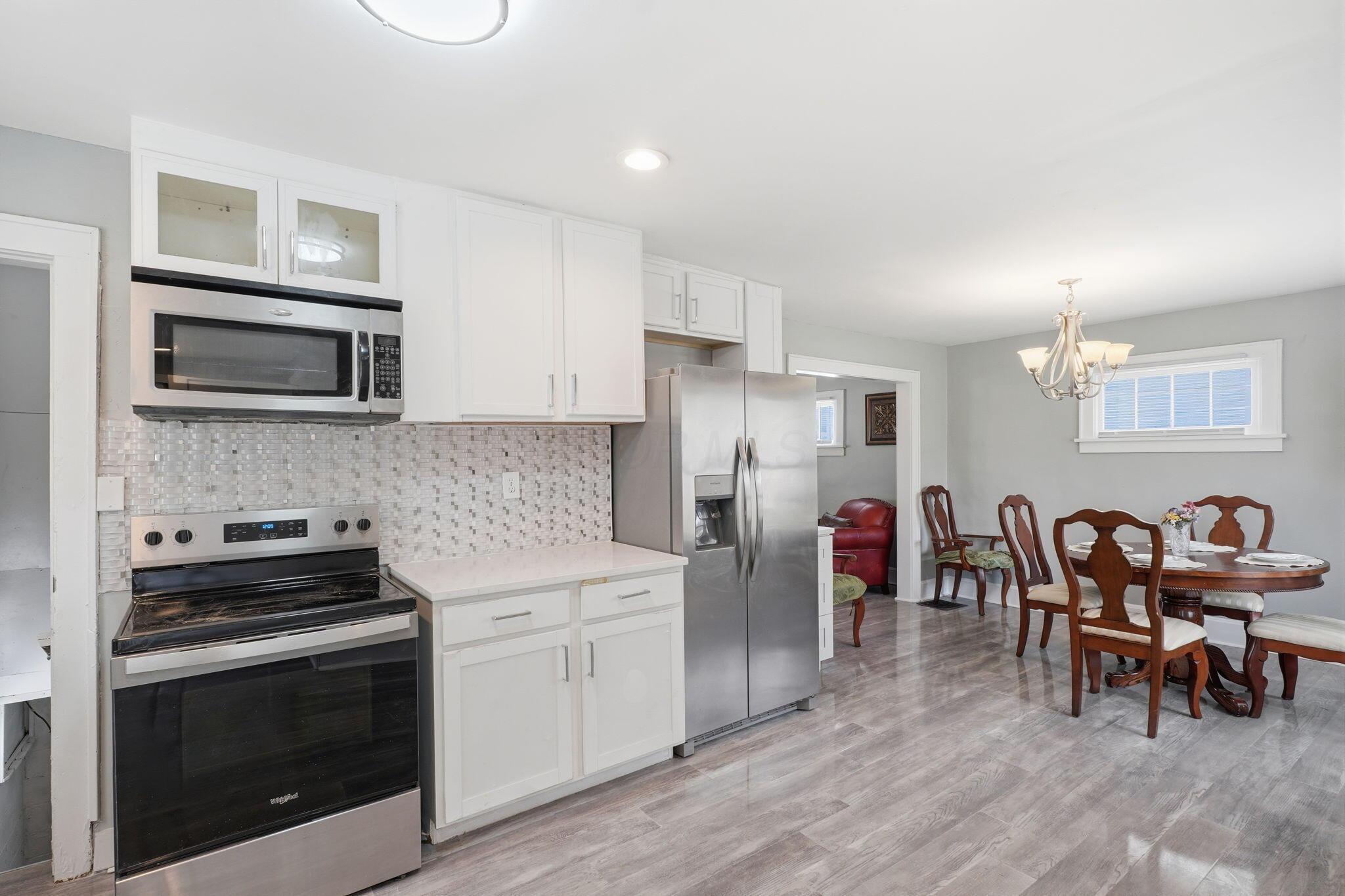 2268 Ridgeway Avenue Columbus, OH 43219 - Photo 12 of 47