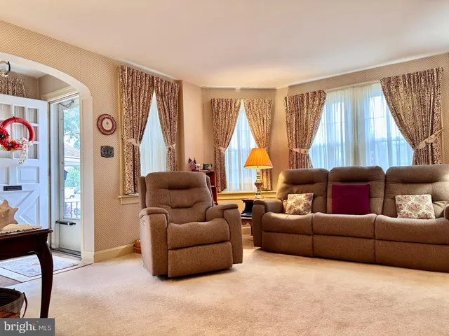 $395,000 | 110 Washington Avenue, Souderton, PA 18964