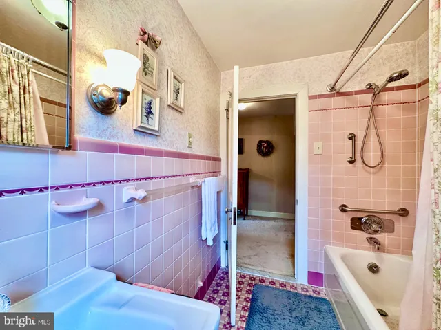 $395,000 | 110 Washington Avenue, Souderton, PA 18964