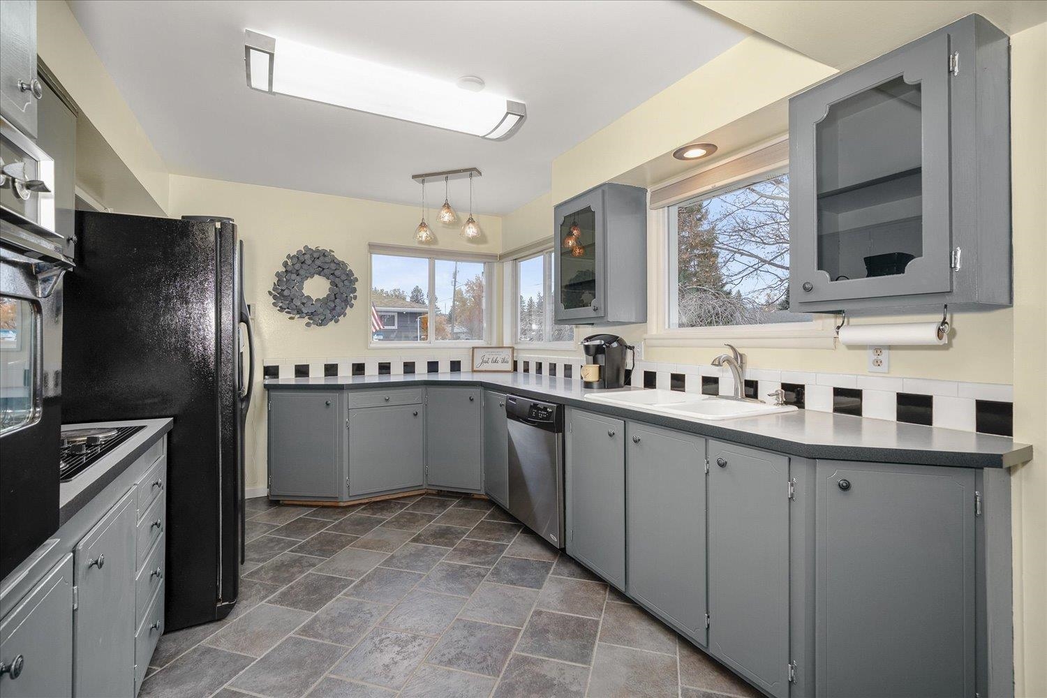 1313 South Wilbur Road Spokane Valley, WA 99206 - Photo 7 of 50