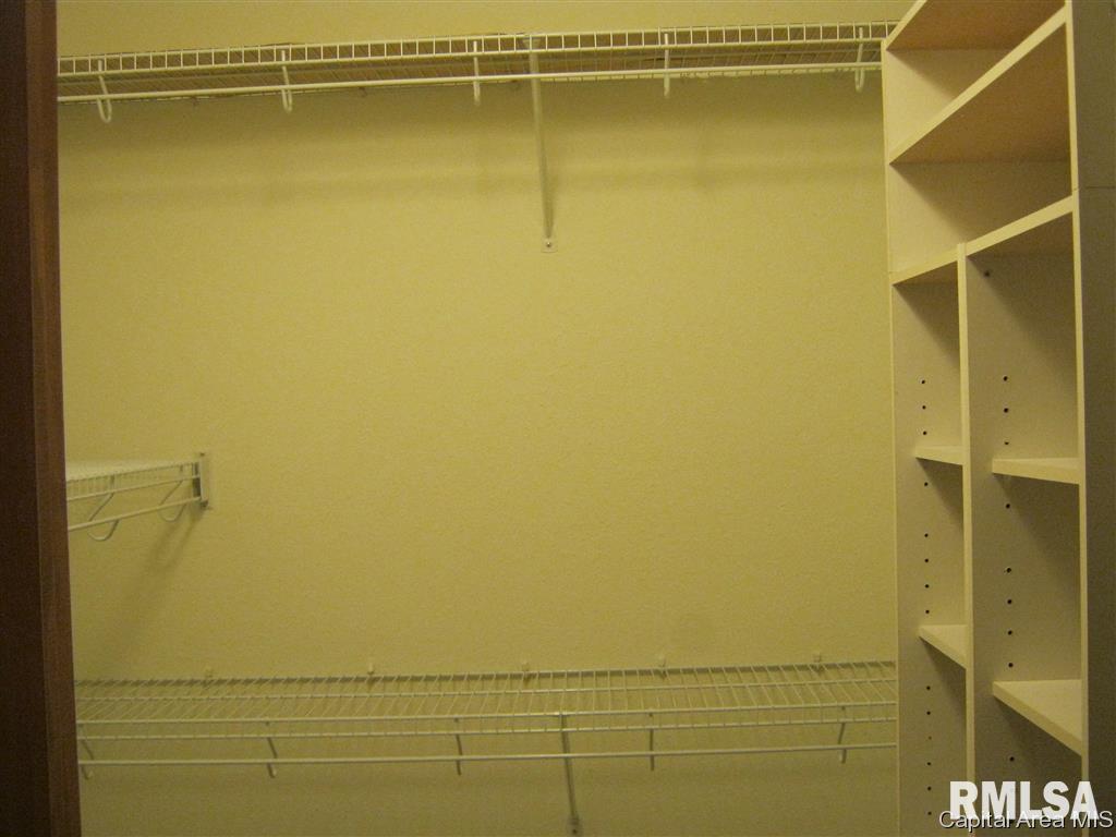 1709 Plover Road Springfield, IL 62711 - Photo 13 of 20 Gallery Image 13