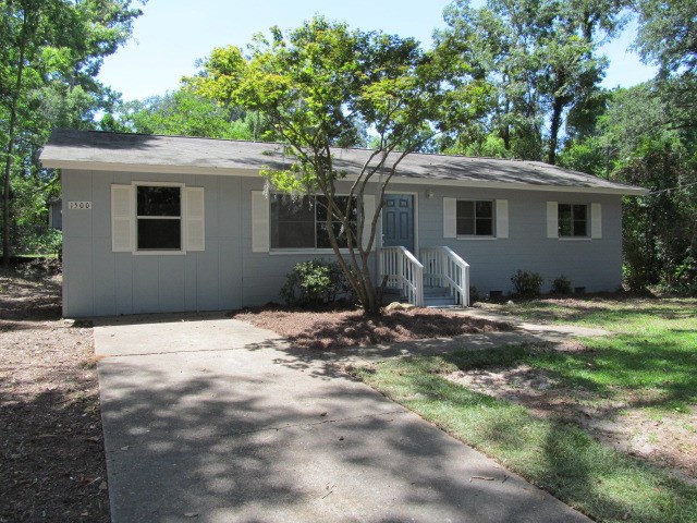 1500 Ridgeway Street Tallahassee, FL 32310 - Photo 2 of 16 Gallery Image 2