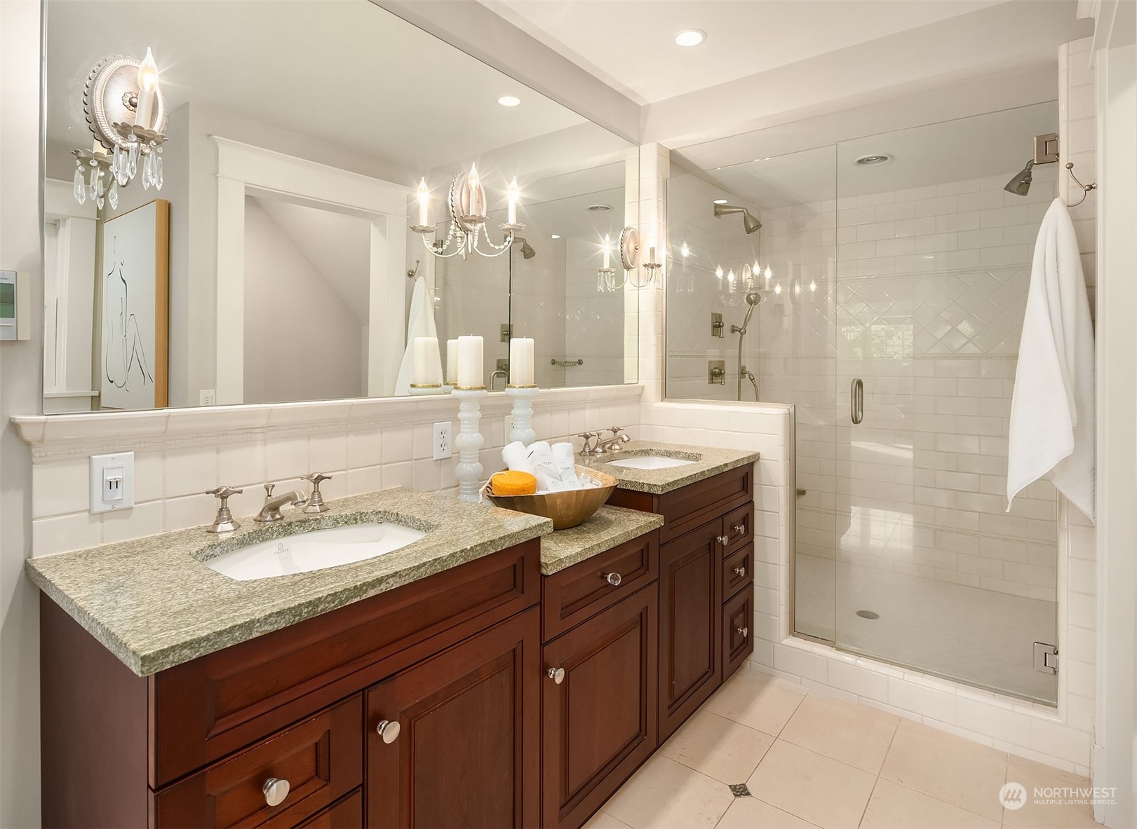 5544 Northeast Penrith Road Seattle, WA 98105 - Photo 27 of 40