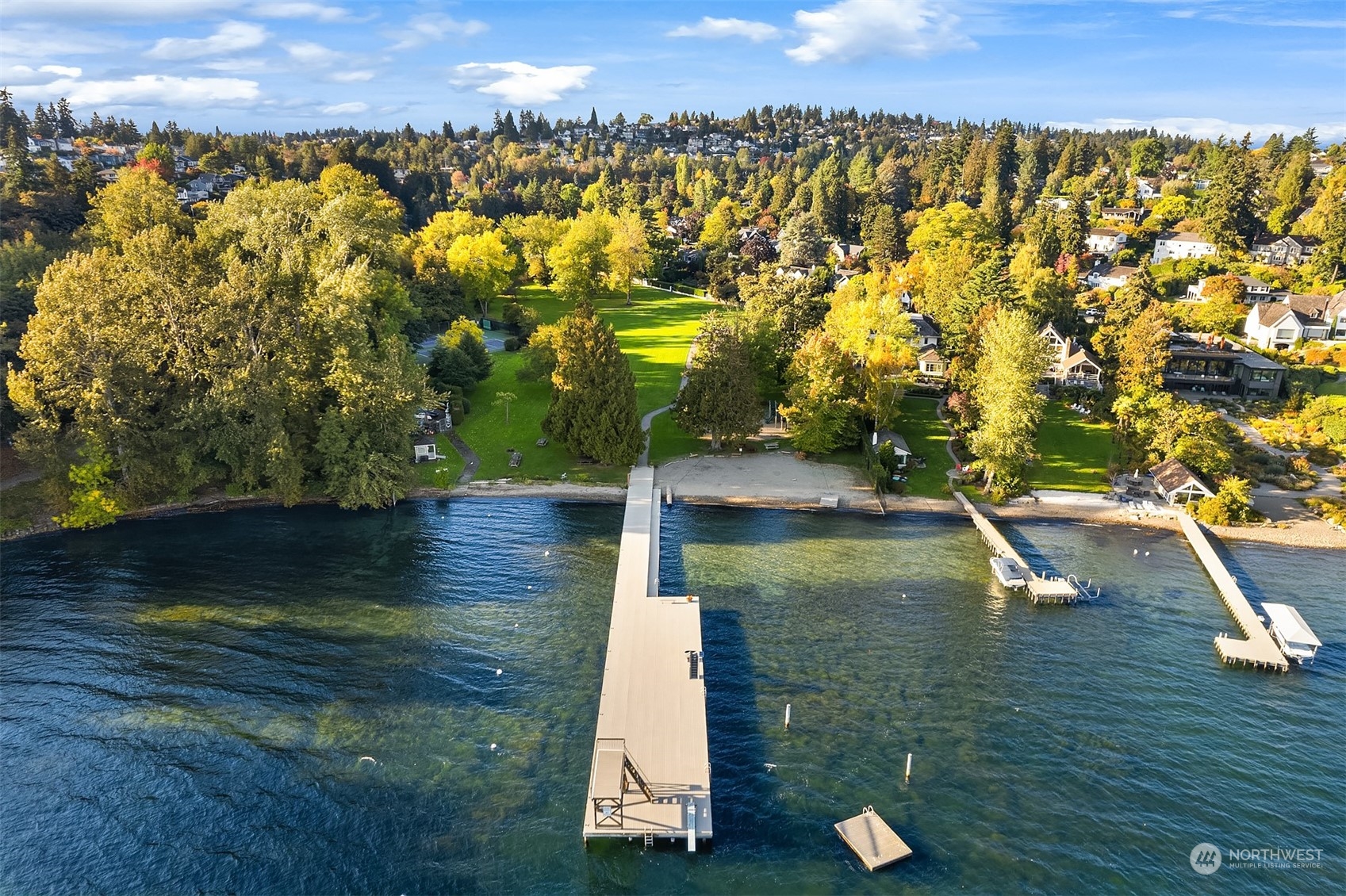 5544 Northeast Penrith Road Seattle, WA 98105 - Photo 37 of 40