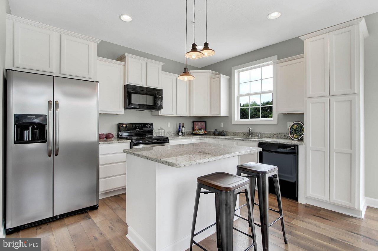 124 Overlook Dr. Hanover, PA 17331 - Photo 8 of 21