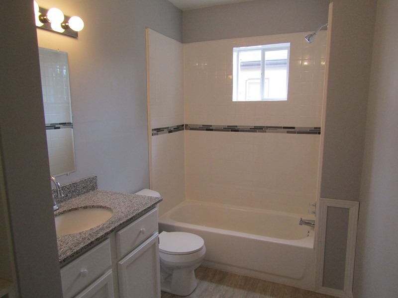445 South 1st Street Decatur, IN 46733 - Photo 11 of 22