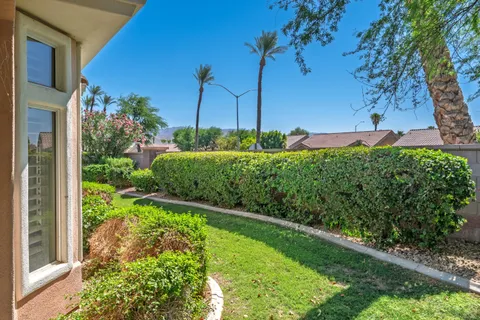 $359,000 | 37648 Breeze Way, Palm Desert, CA 92211