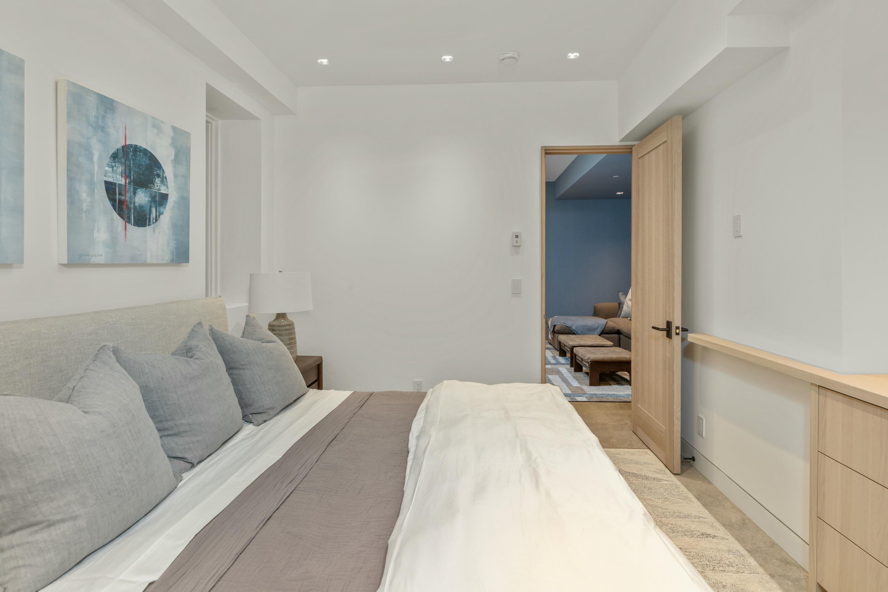 731 Shadow Lane Telluride, CO 81435 - Photo 61 of 73 Guest Suite