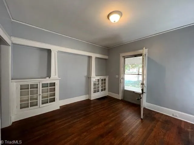 $875 | 124 Tate Street, Unit A, Greensboro, NC 27403