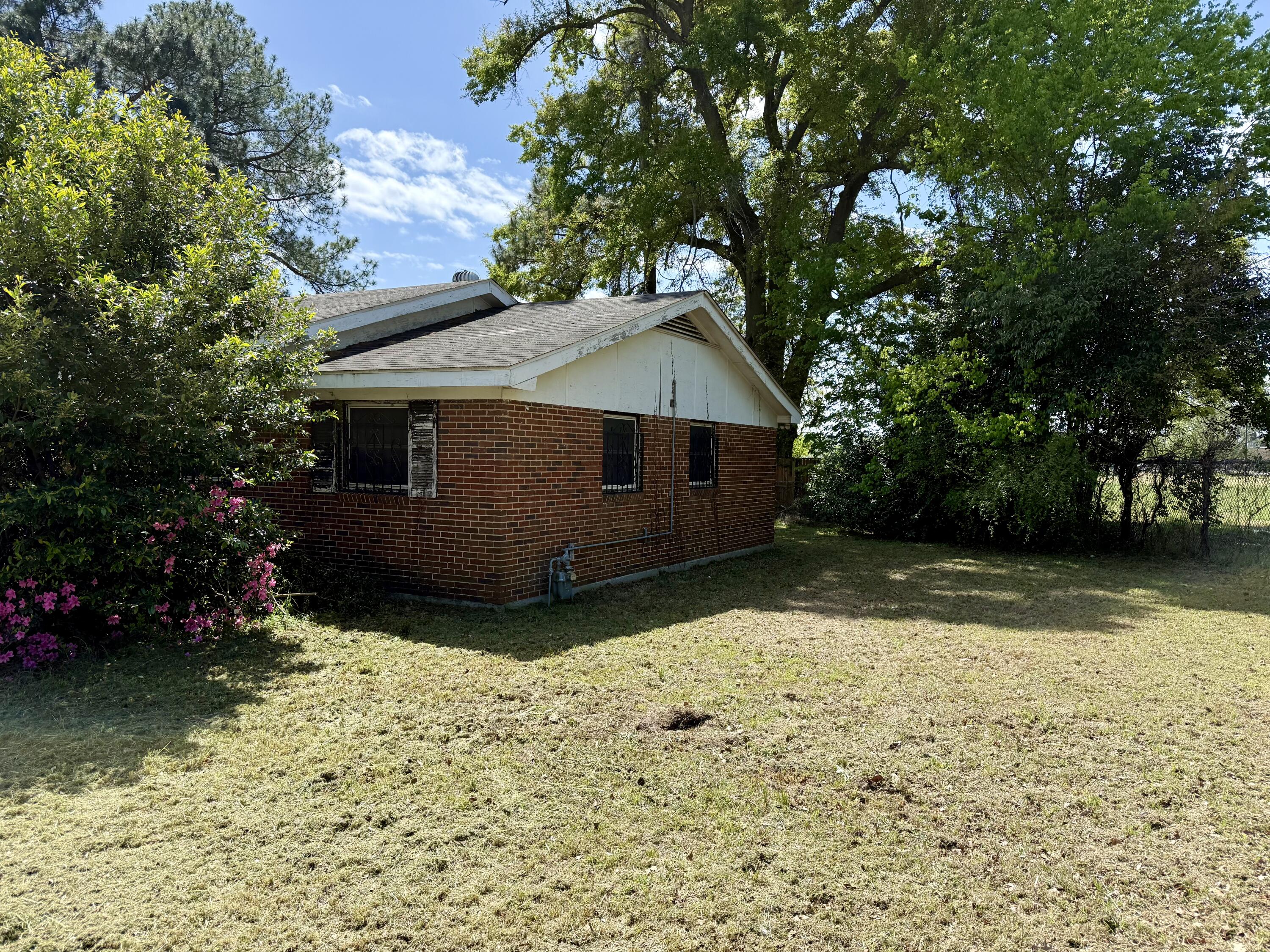 301 East View Drive Augusta, GA 30901 - Photo 5 of 16 IMG_4129