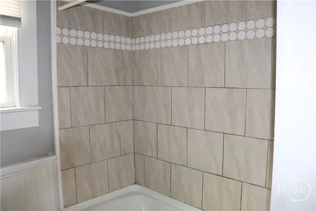 $350,000 | 88 South Railroad Avenue, Carlton, GA 30627