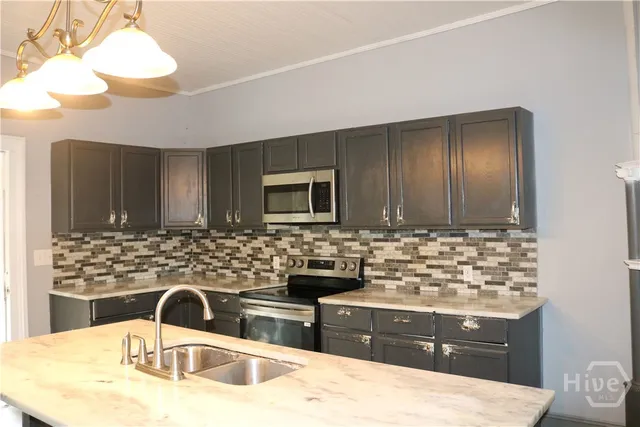 $350,000 | 88 South Railroad Avenue, Carlton, GA 30627