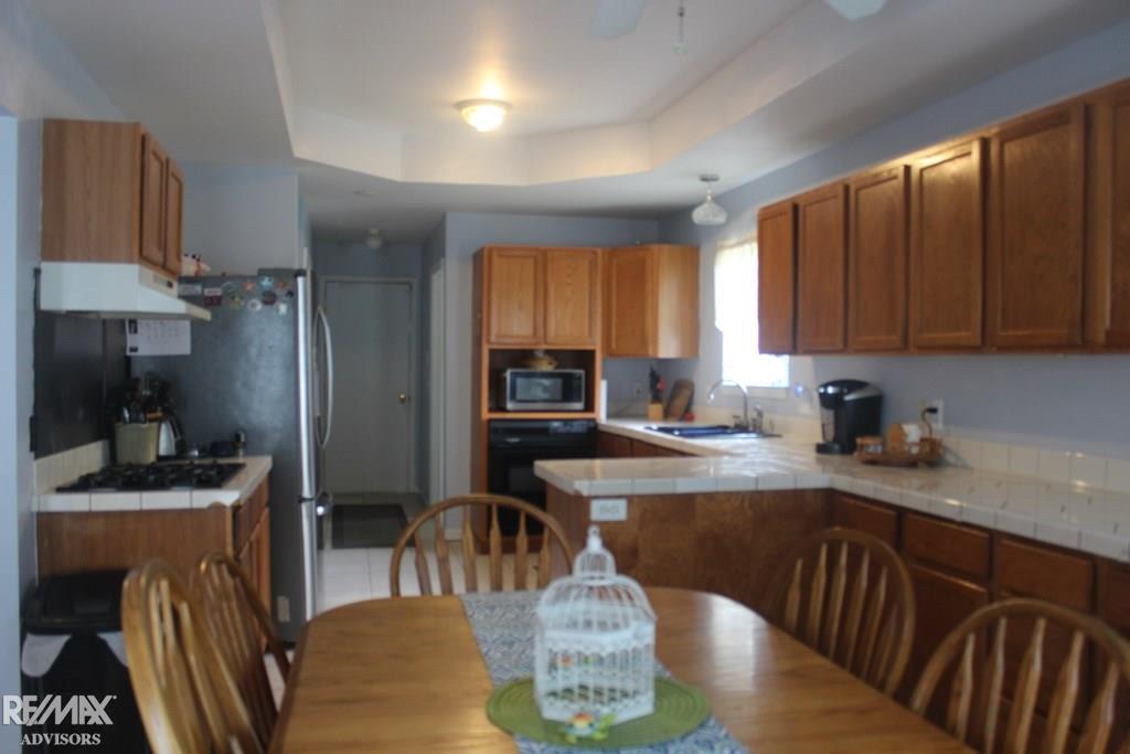 9552 Rachel Road Algonac, MI 48001 - Photo 13 of 24 31380595-14.JPG