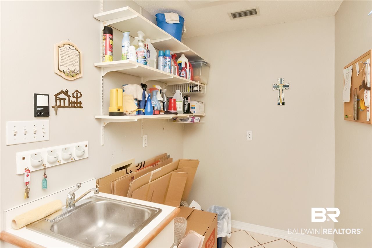 2220 Creek Ridge Court Mobile, AL 36609 - Photo 23 of 32 Utility Room