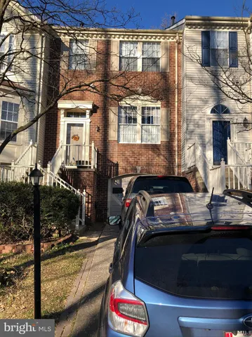 a car parked in front of a building