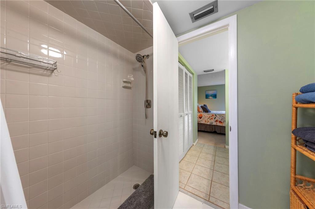 720 Teryl Road, Unit 2 Naples, FL 34112 - Photo 26 of 46 Primary bathroom