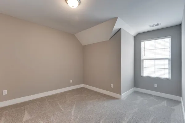 $2,400 | 2218 Welltown Lane, Murfreesboro, TN 37128