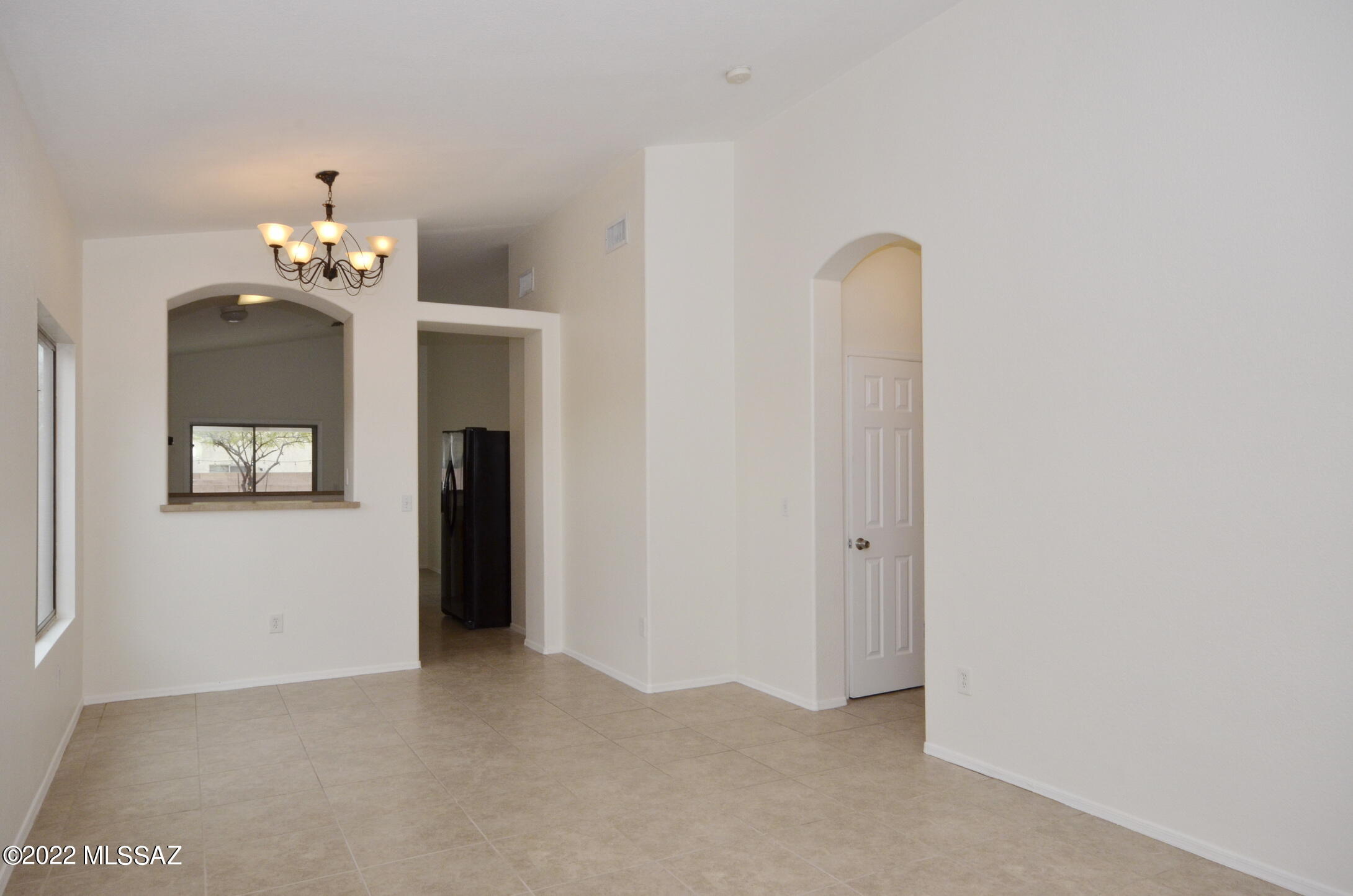 2353 West Rau River Road Tucson, AZ 85705 - Photo 2 of 30 Gallery Image 2