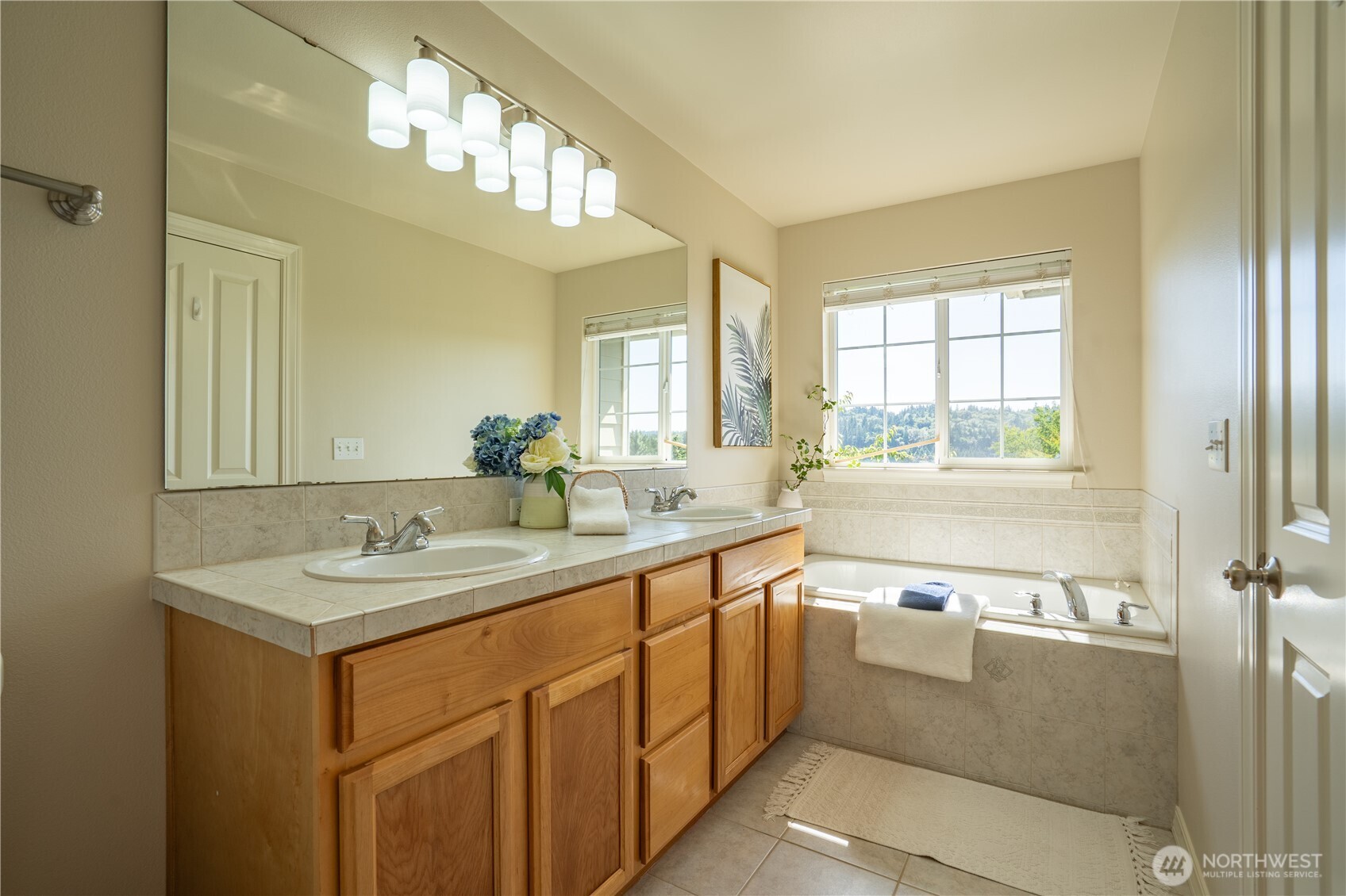 24112 40th Avenue Southeast Bothell, WA 98021 - Photo 18 of 31