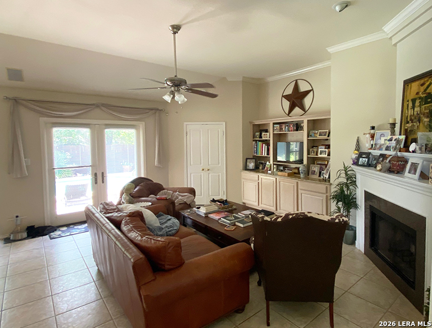 29319 Mandetta Drive Fair Oaks Ranch, TX 78015 - Photo 10 of 15