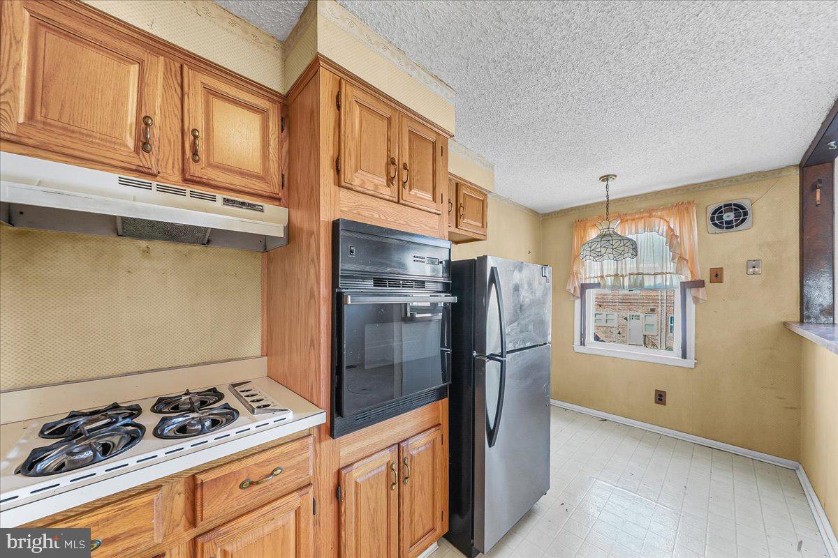 2038 Kent Road Folcroft, PA 19032 - Photo 9 of 17 Gallery Image 9