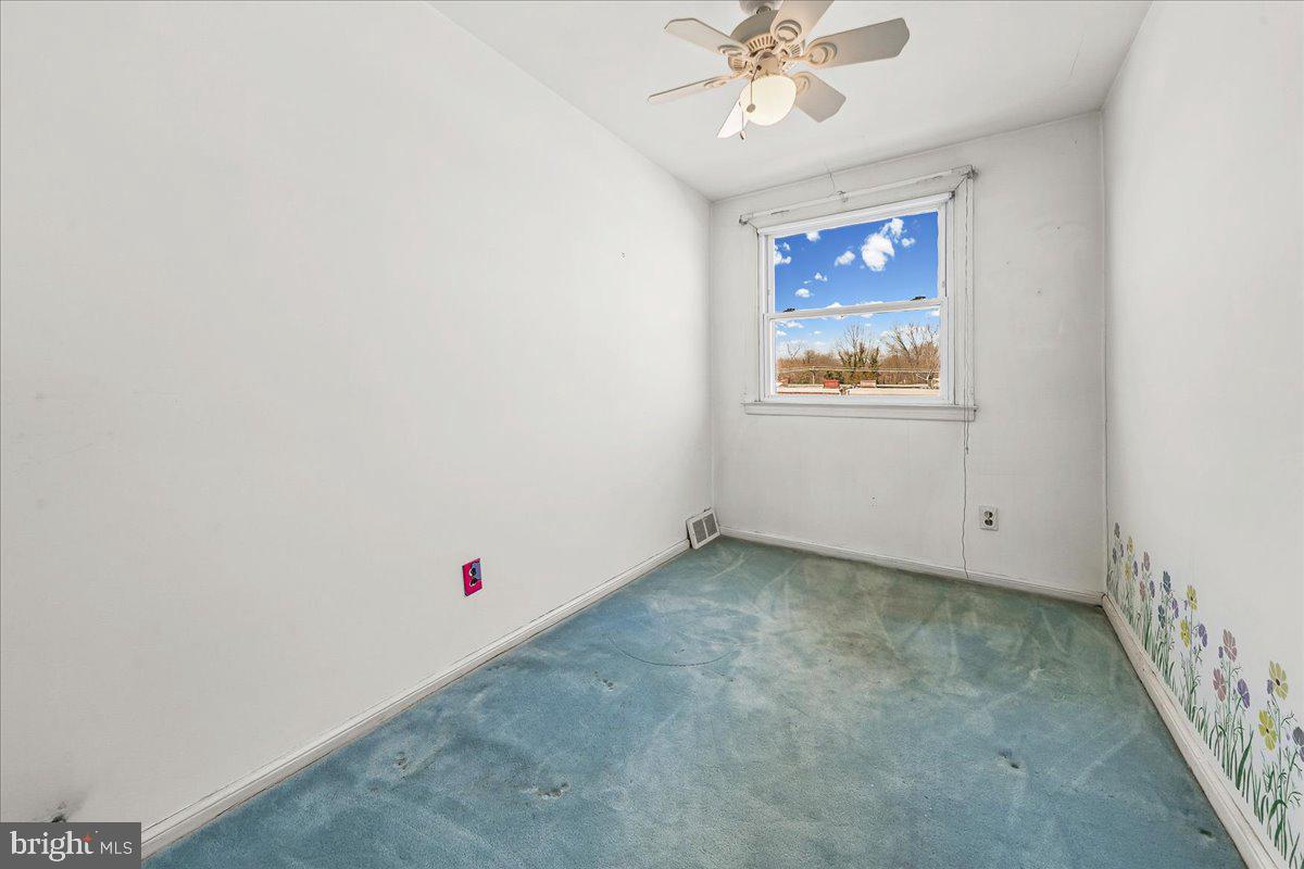 2038 Kent Road Folcroft, PA 19032 - Photo 10 of 17 Gallery Image 10