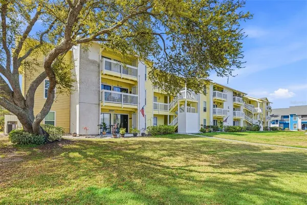$205,000 | 455 Alt 19, Unit 163, Palm Harbor, FL 34683